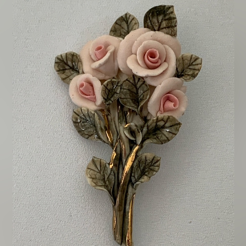 Bouquet of pink roses porcelain brooch. Gold painted highlights. Stunning piece